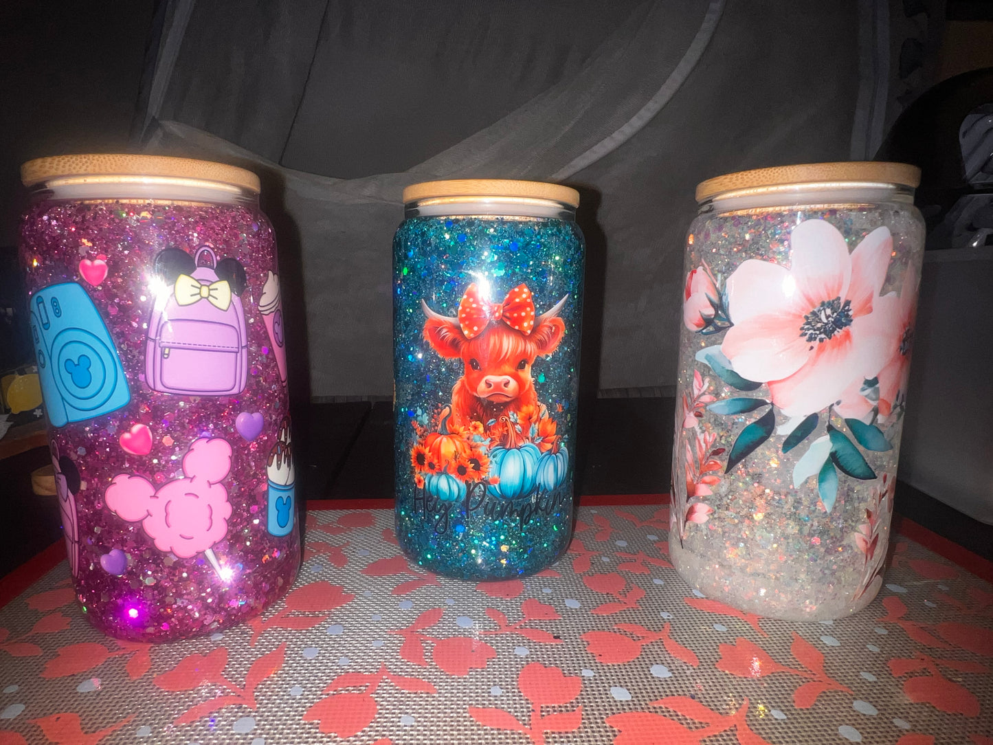 Glitter globe glass tumbler 16oz